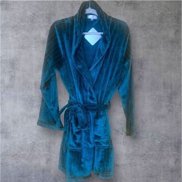 Better Living Plush Long Sleeve Teal Robe Sz L NWT - Picture 1 of 4